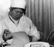 Первый главный врач Дементьева Валентина Фёдоровна Первый главный врач Дементьева Валентина Фёдоровна.